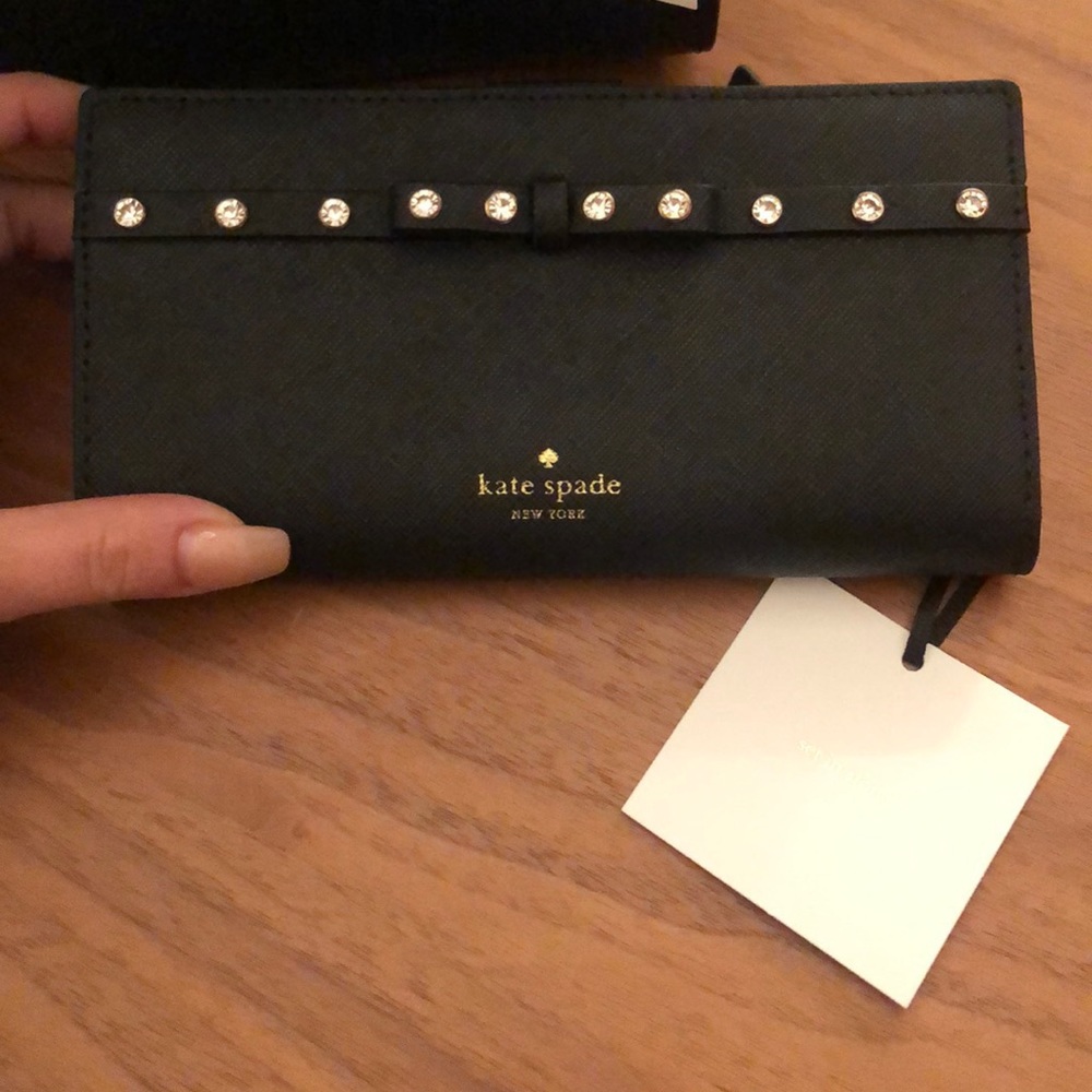 Kate Spade Wallet!!